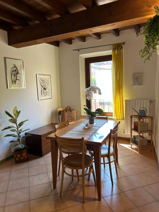Chez Madame Hotel Ferrara Bagian luar foto